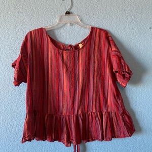 Red/purple ruffled shirt
